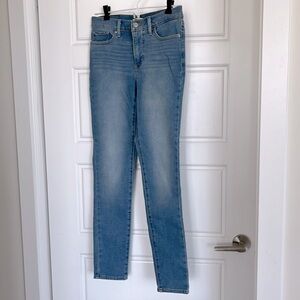 Levi’s 311 shaping skinny blue jeans